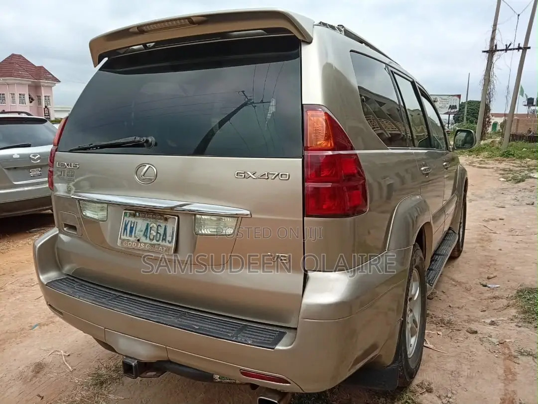 Lexus GX 470 Sport Utility 2008 Gold