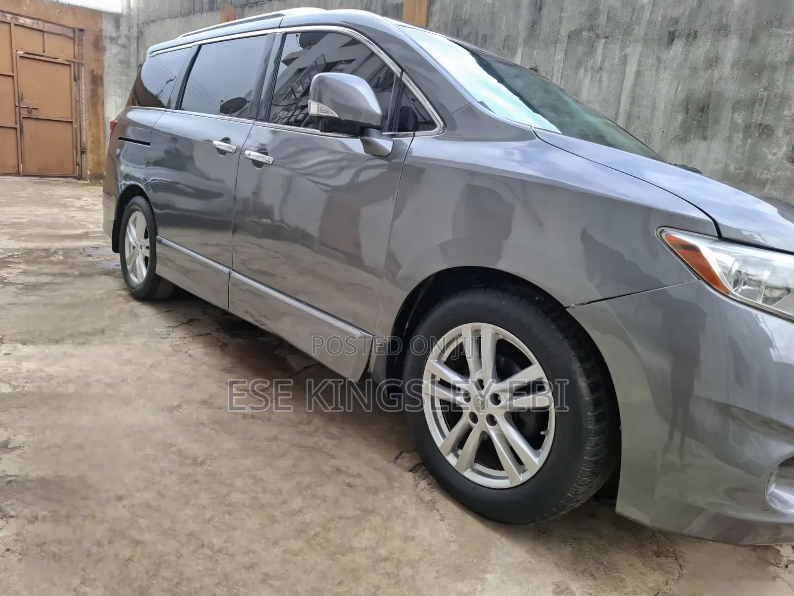 Nissan Quest 2013 Gray