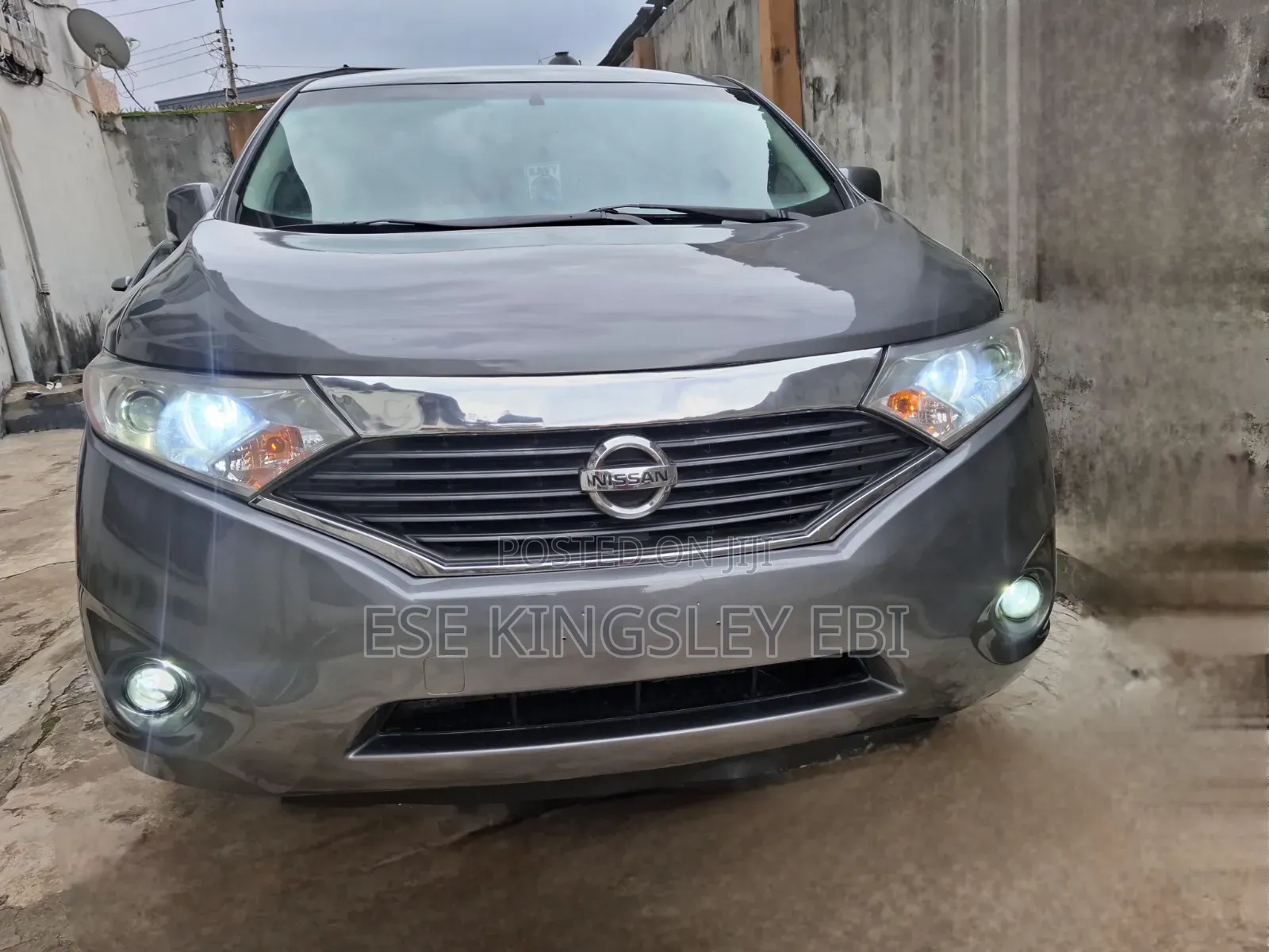 Nissan Quest 2013 Gray