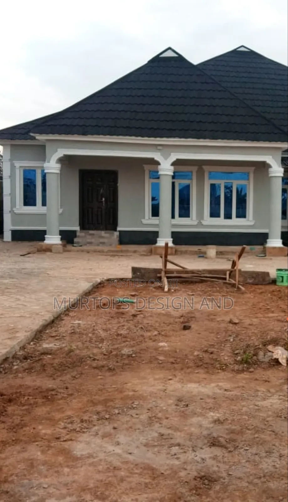 5bdrm Bungalow in Ijede / Ikorodu for sale