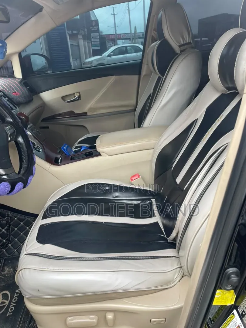 Toyota Venza V6 AWD 2010 Black