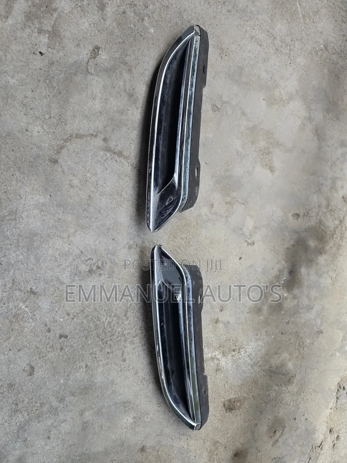 Corolla Rear Bumper Exhaust Tip