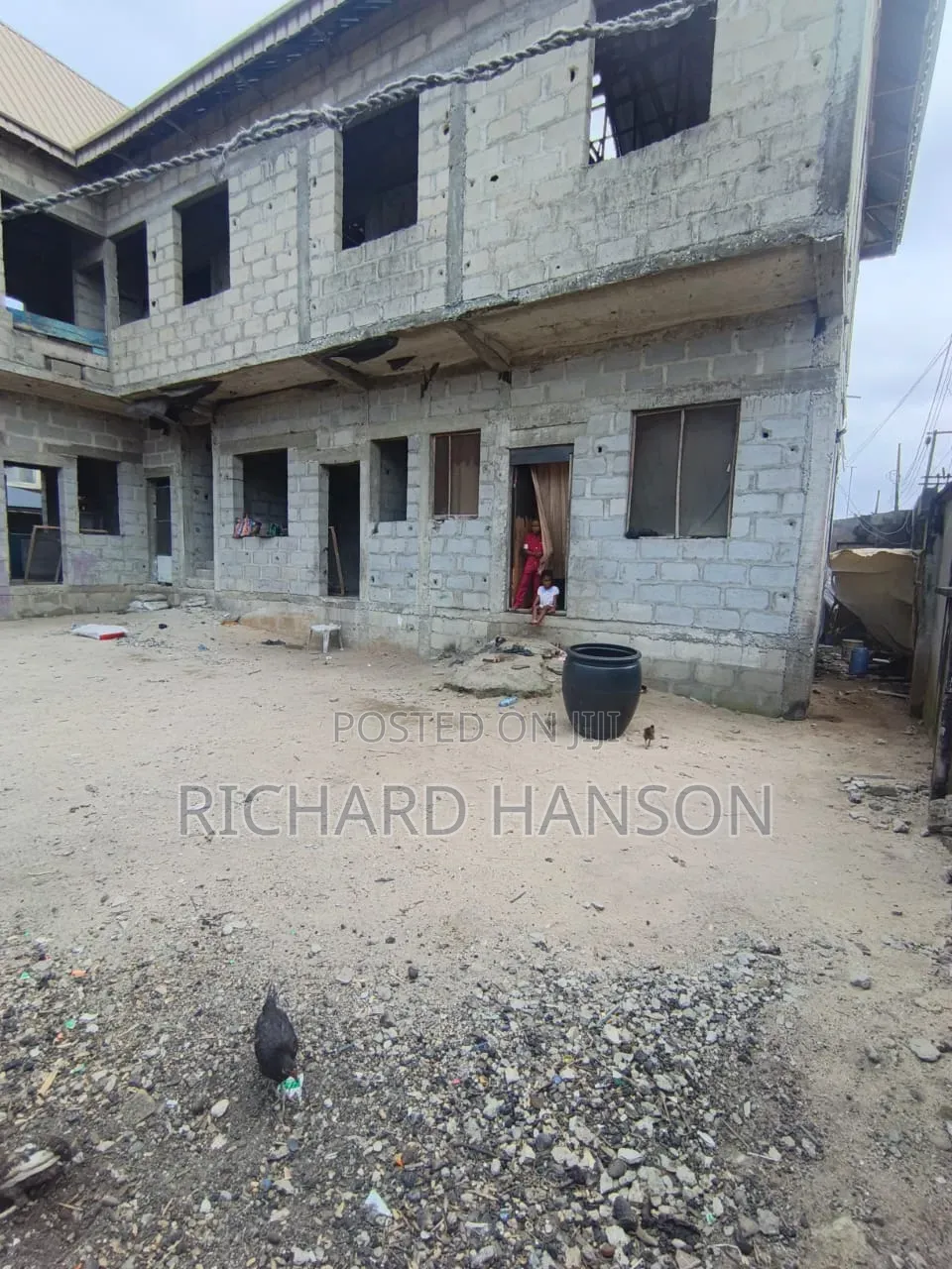 8bdrm Block of Flats in Awoyaya for sale