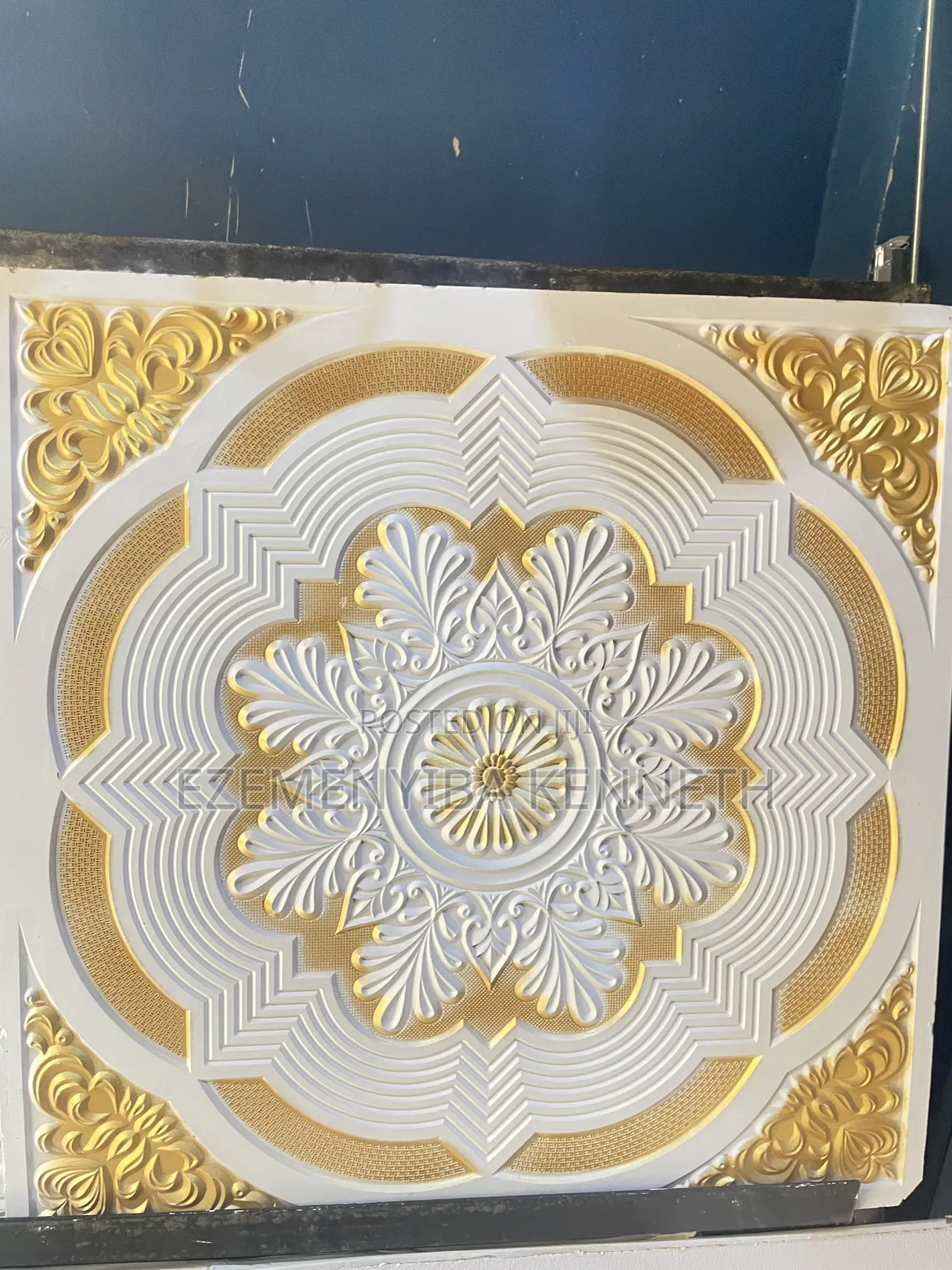 p.o.p Ceiling
