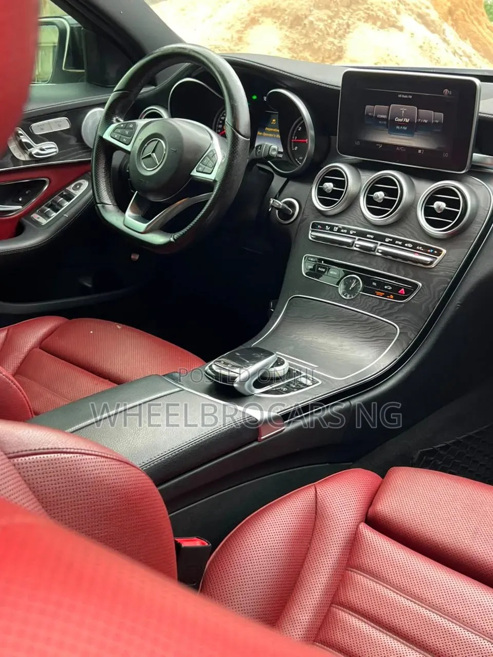 Mercedes-Benz C300 2015 White