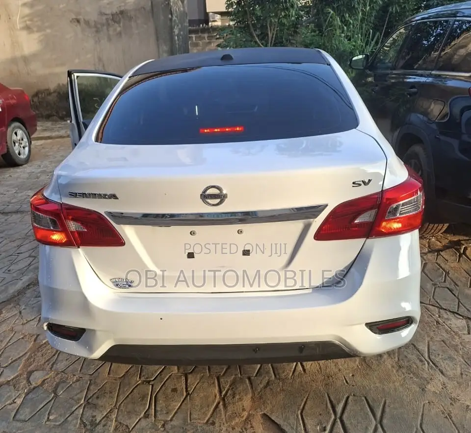 Nissan Sentra 2017 White
