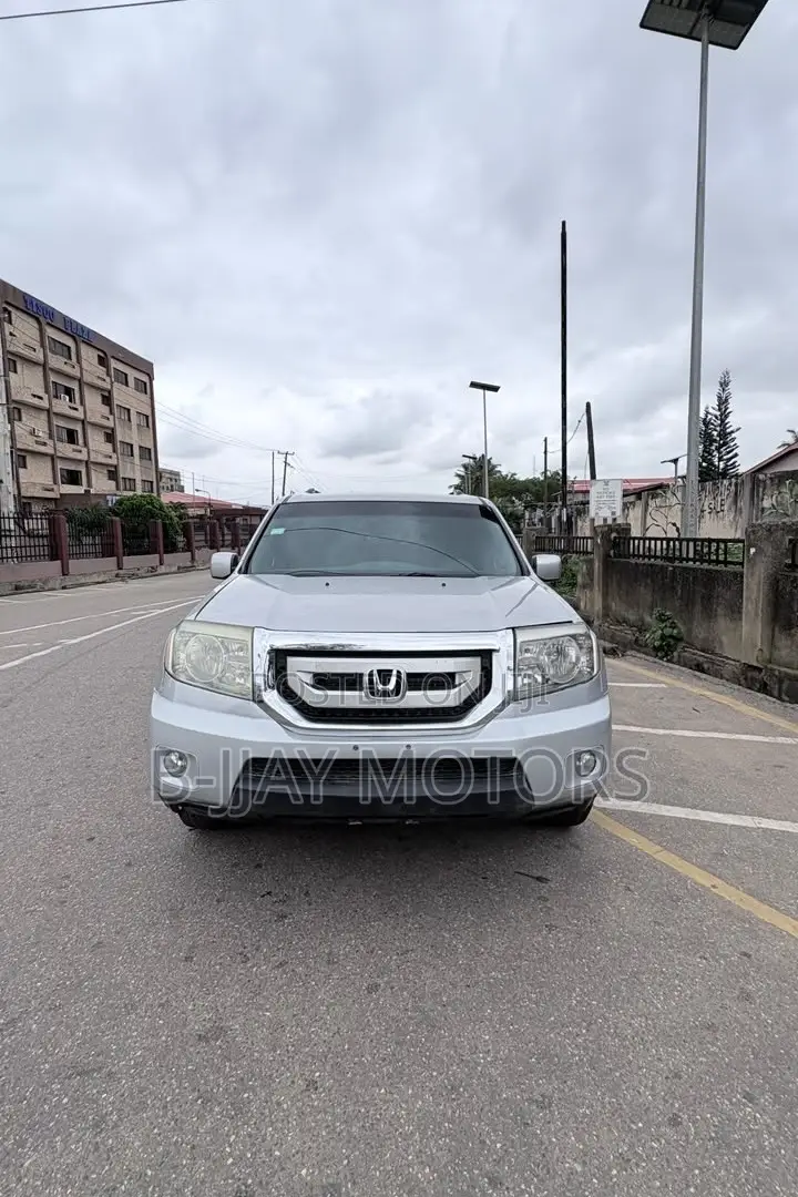 Honda Pilot EX 4dr SUV (3.5L 6cyl 5A) 2010 Silver