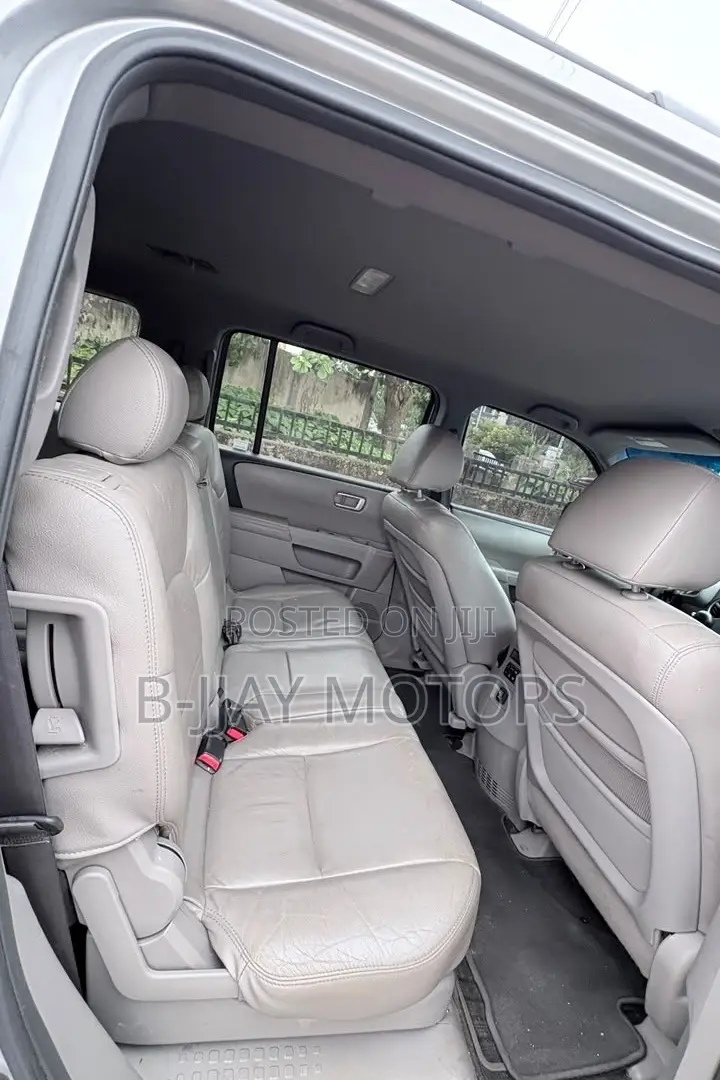 Honda Pilot EX 4dr SUV (3.5L 6cyl 5A) 2010 Silver