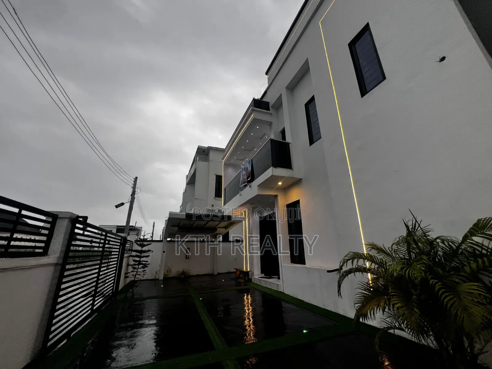 4bdrm Duplex in Lekki Palm City, Ado / Ajah for sale