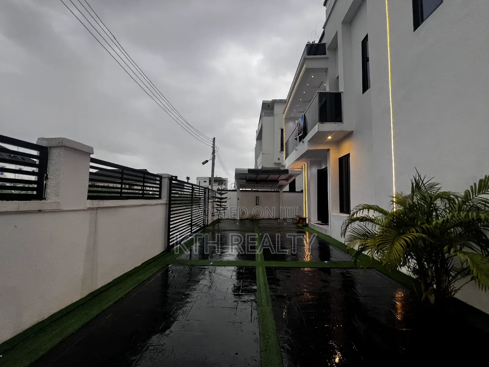 4bdrm Duplex in Lekki Palm City, Ado / Ajah for sale
