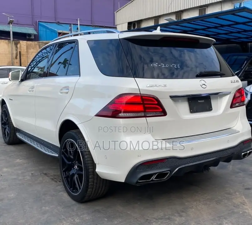 Mercedes-Benz GLE-Class AMG GLE 63 4MATIC 2016 White