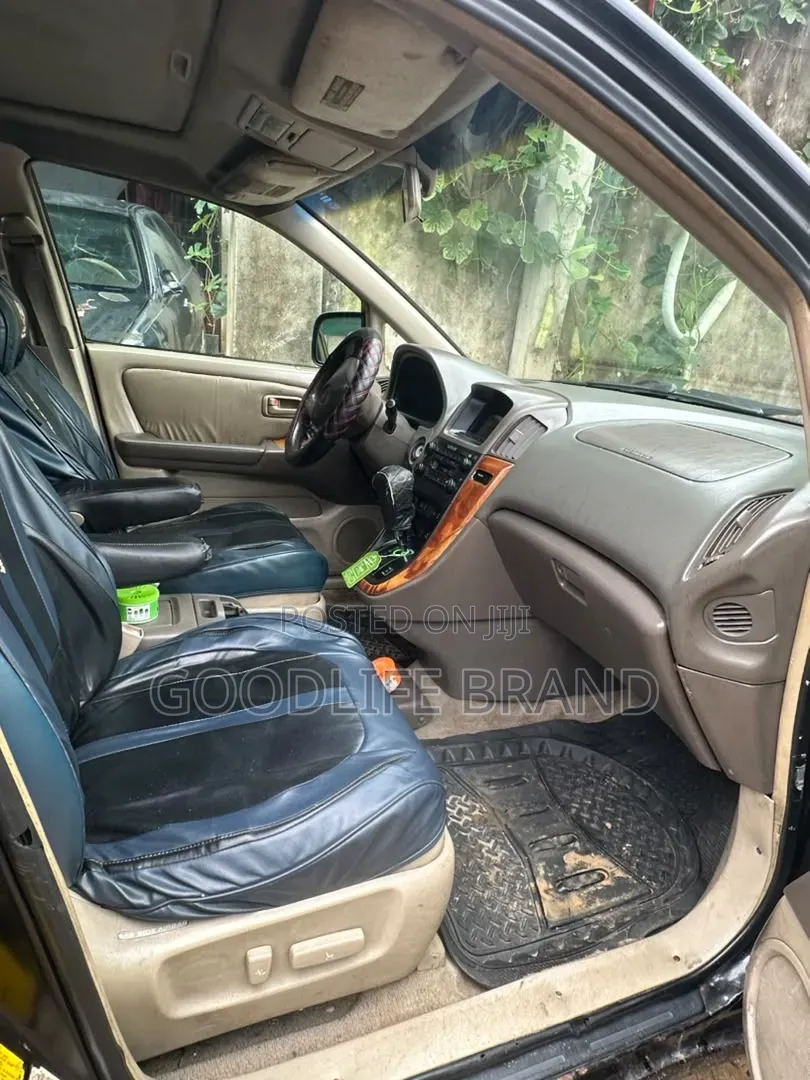 Lexus RX 300 2WD 2002 Black