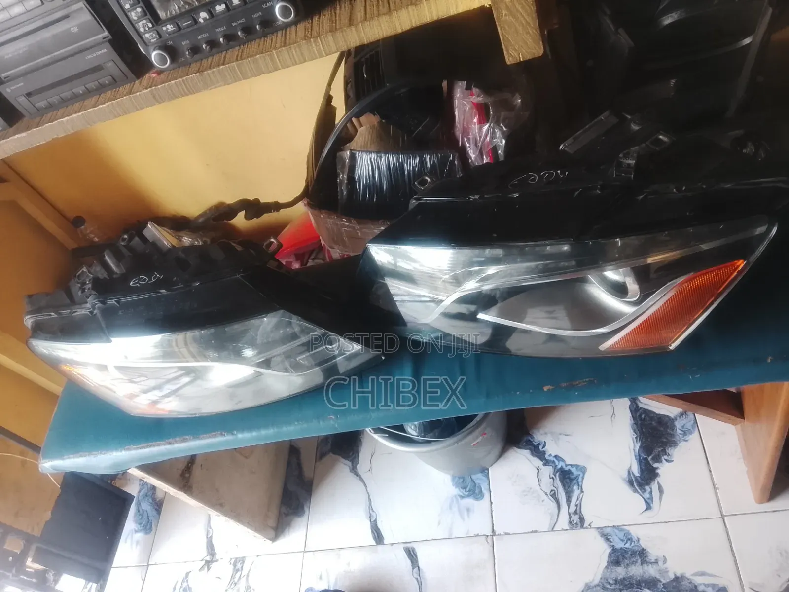 Set of Full Light Audi Q5 2010 American Charger Type