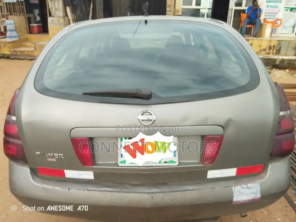 Nissan Primera 2004 Gray