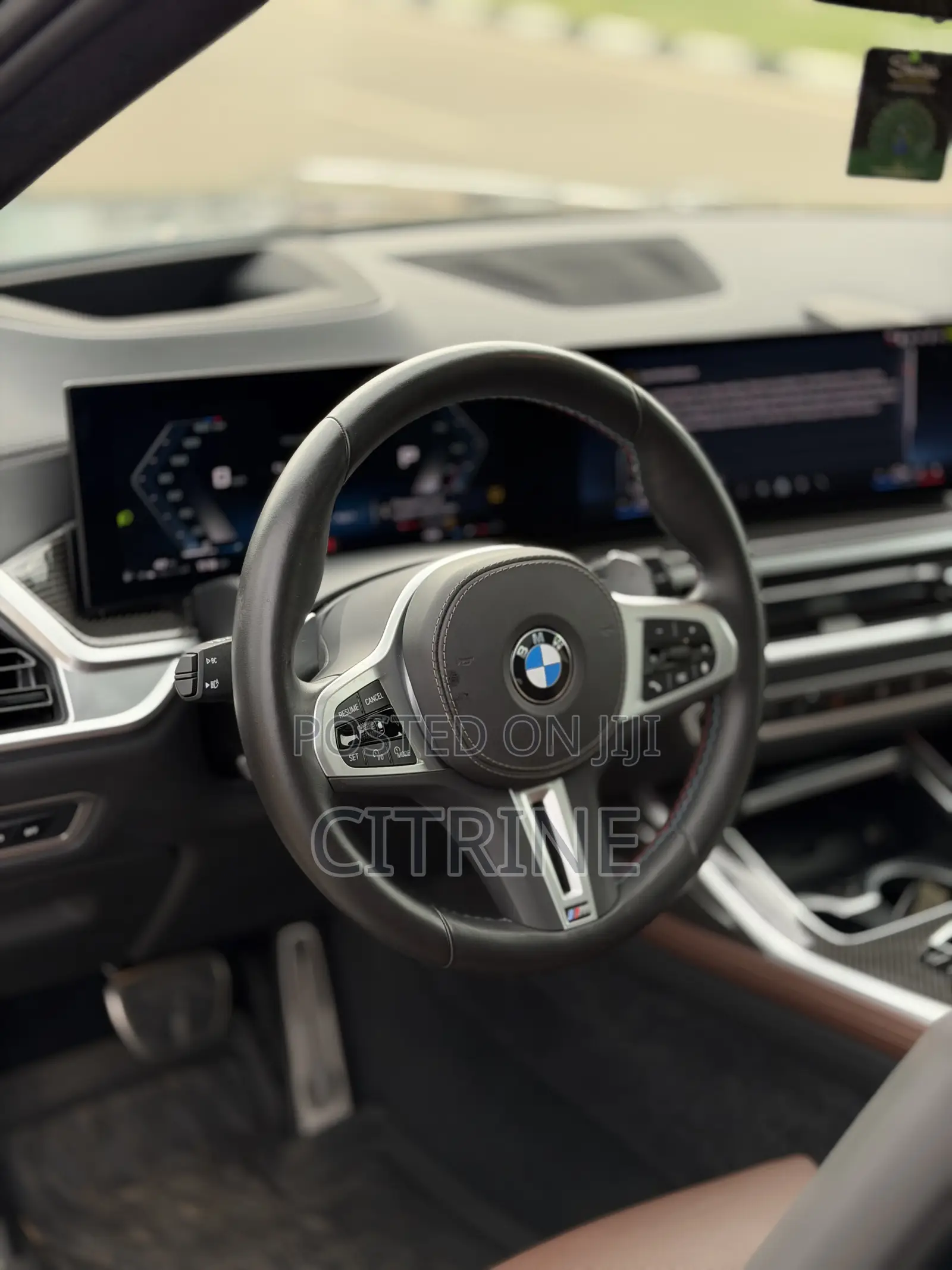 BMW X7 M60i AWD 2024 Blue