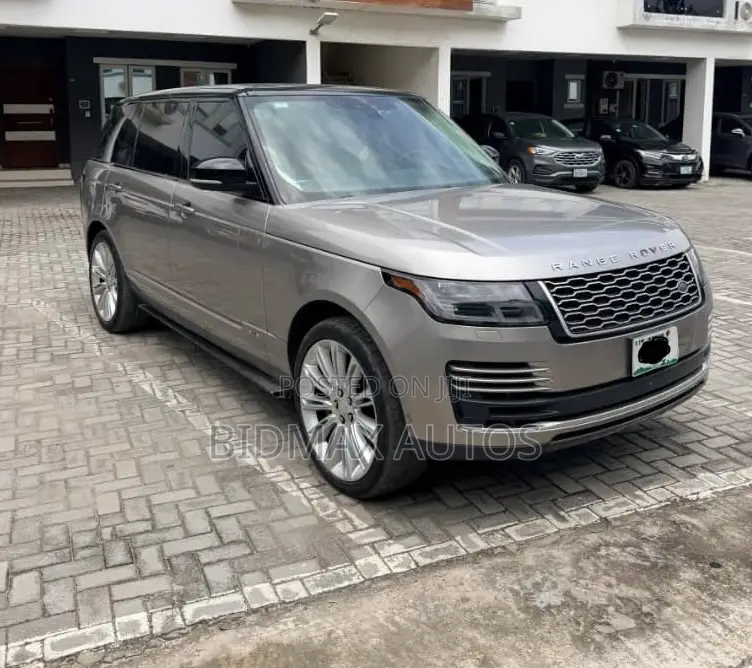 Land Rover Range Rover Vogue 2018 Gray