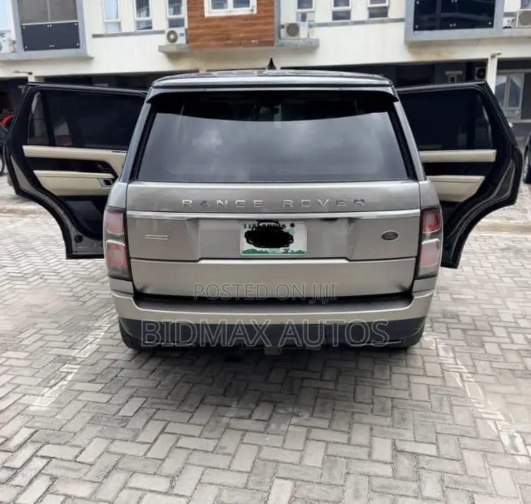 Land Rover Range Rover Vogue 2018 Gray