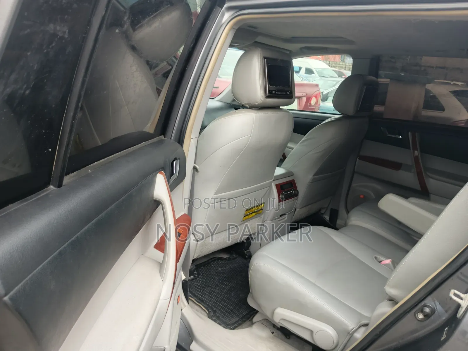 Toyota Highlander 2010 Gray