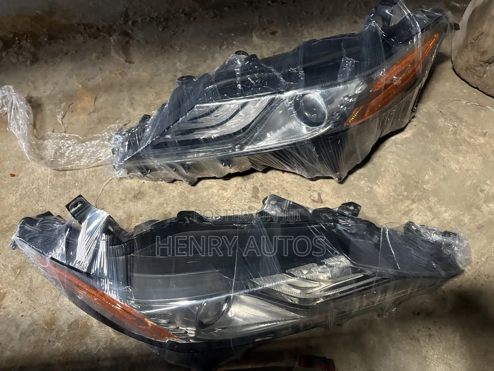 Headlights Camry 2018-2022 Sport