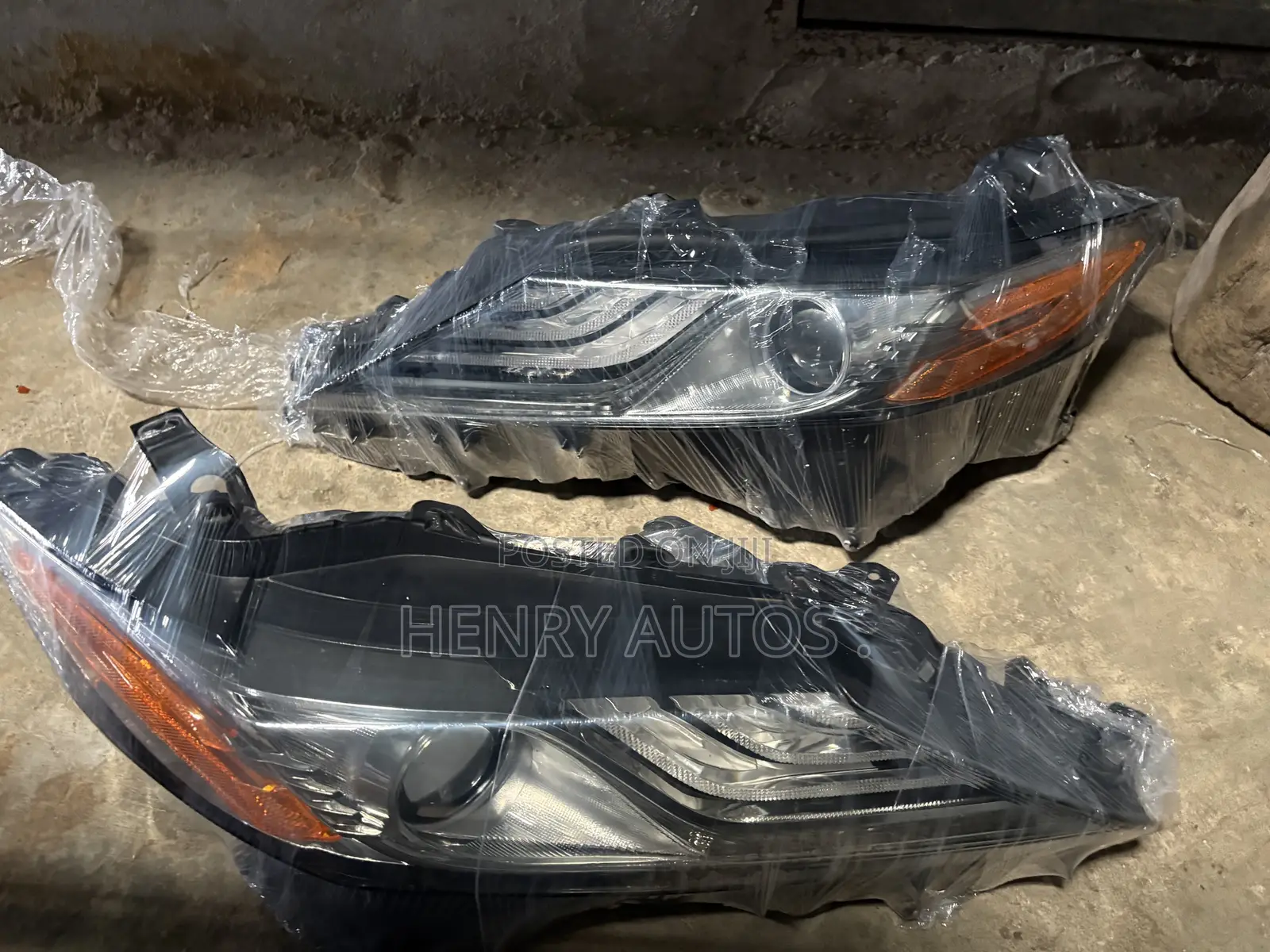 Headlights Camry 2018-2022 Sport
