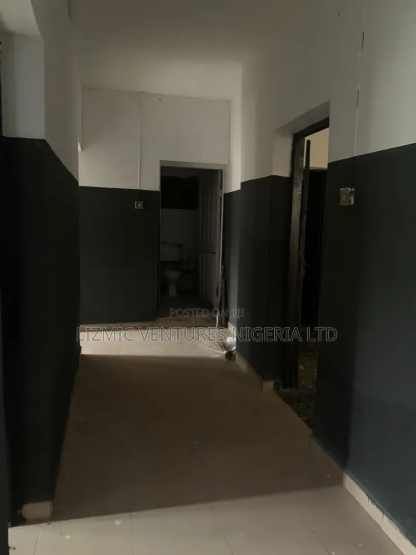 3bdrm Apartment in Agric Estate, Igando / Ikotun/Igando for rent