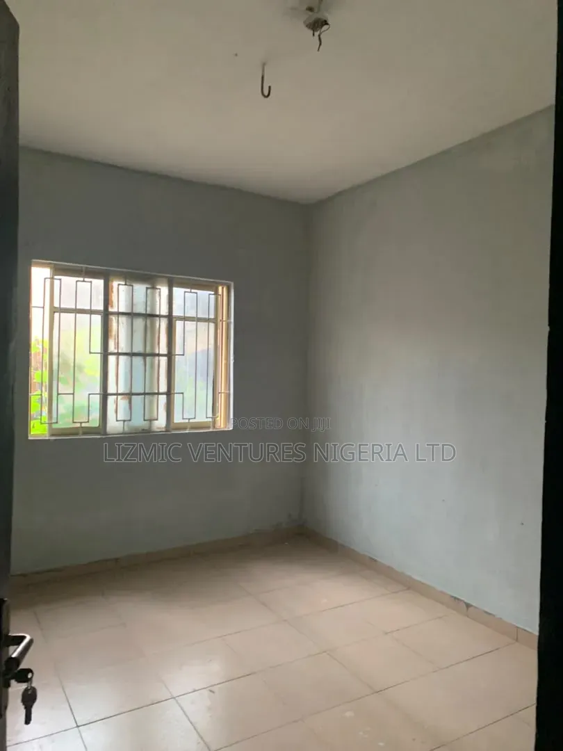 3bdrm Apartment in Agric Estate, Igando / Ikotun/Igando for rent