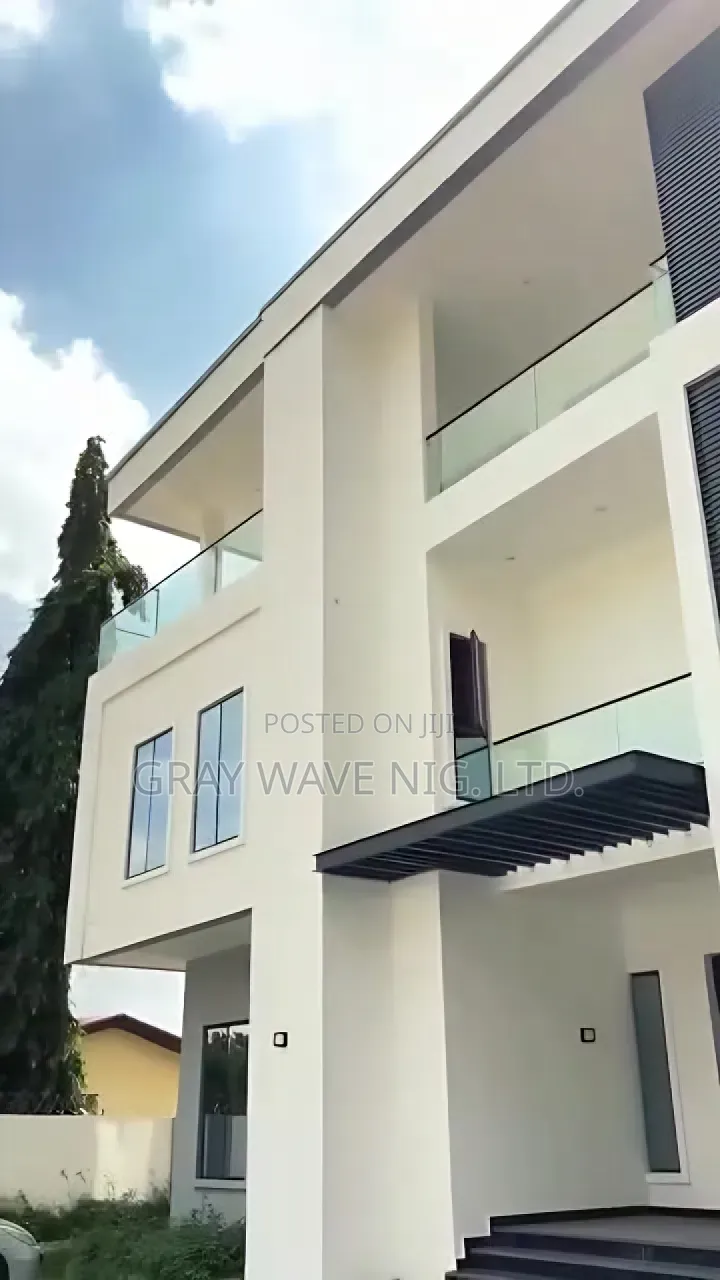 10bdrm Duplex in Asokoro for rent