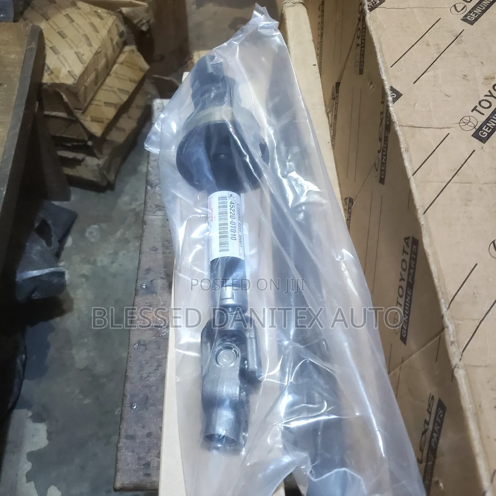 Steering Rock Knuckle of Toyota Camry, Venza and Rx350 2010 to 2016