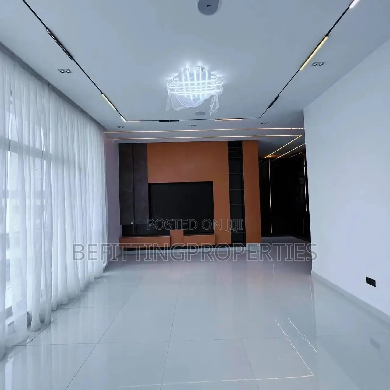 5bdrm Duplex in Lekki for sale