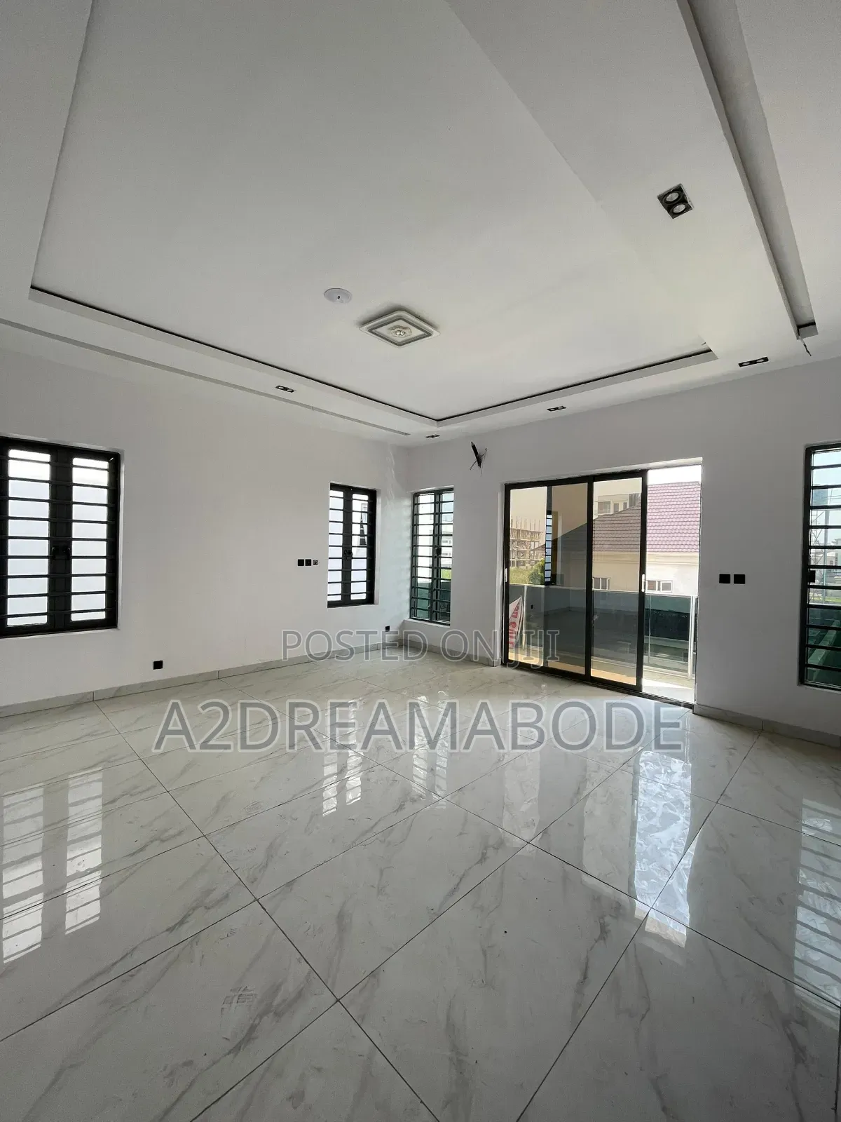 4bdrm Duplex in Ikate for sale