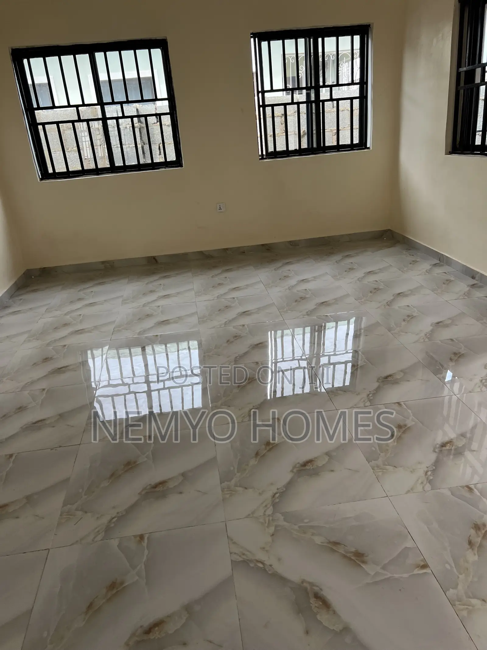 4bdrm Bungalow in Galadimawa for rent