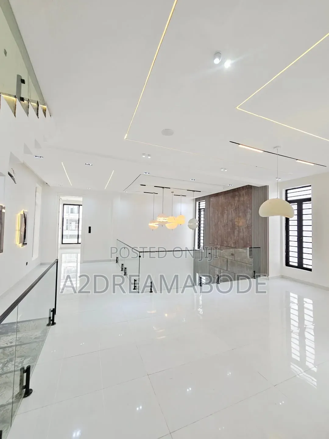 5bdrm Duplex in Lekki Phase 1 for sale