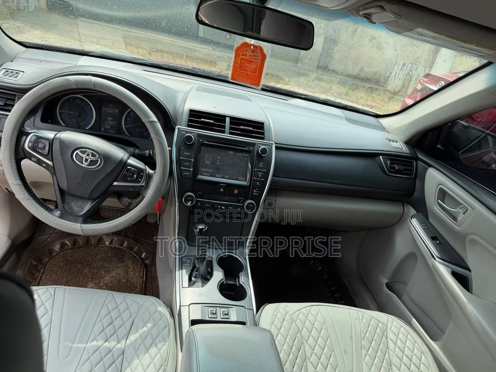 Toyota Camry 2016 Red