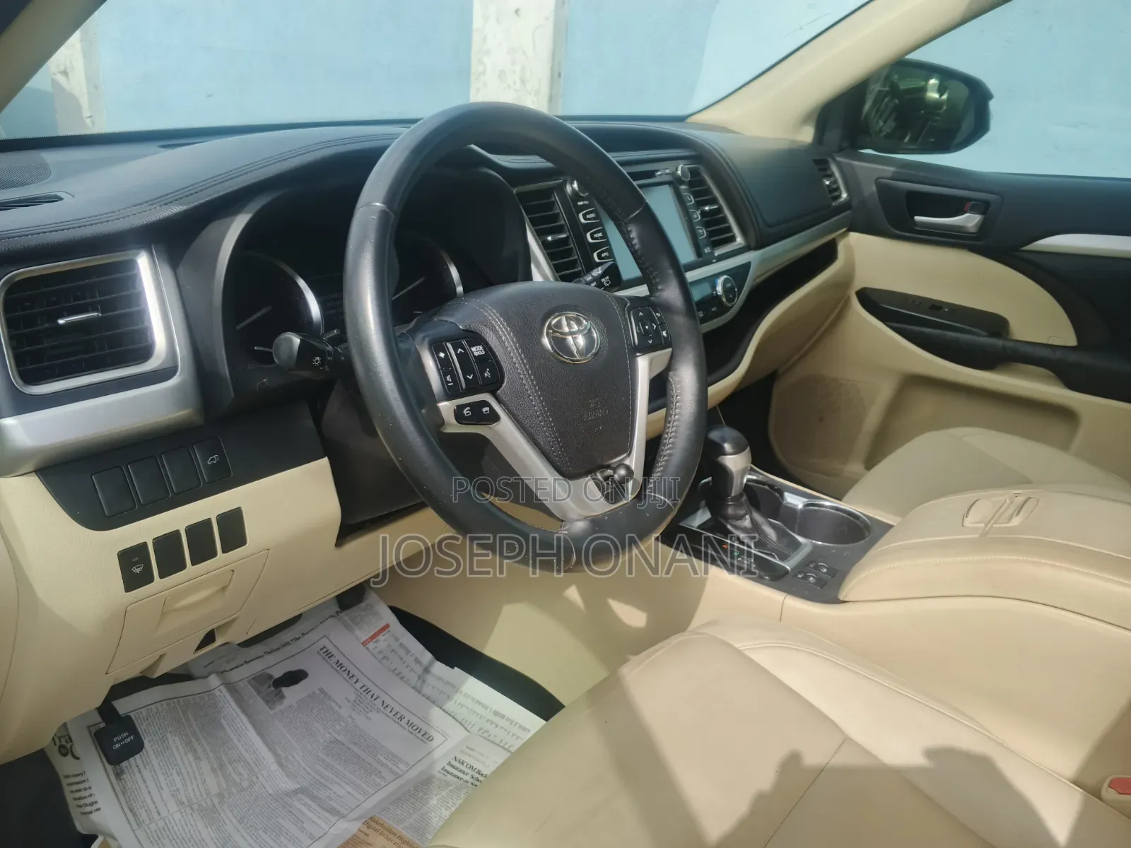 Toyota Highlander XLE V6 4x2 (3.5L 6cyl 6A) 2016