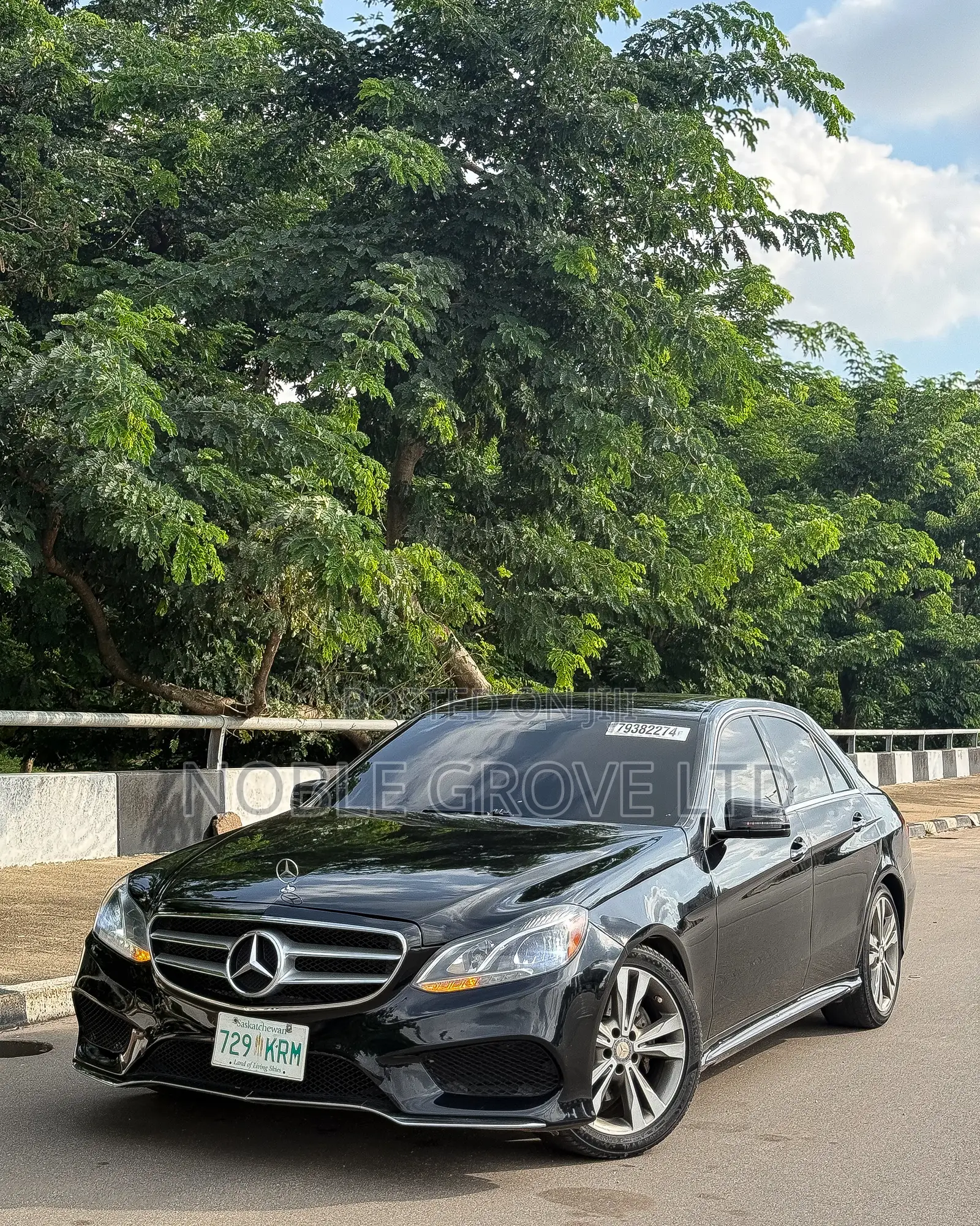 Mercedes-Benz E350 Base 4Matic Sedan AWD (3.5L 6cyl 7A) 2013 Black