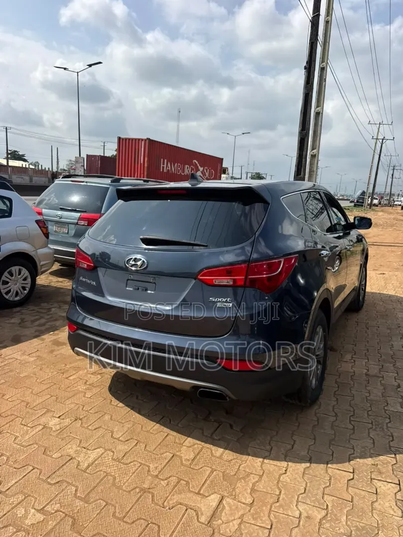 Hyundai Santa Fe SE AWD 2017 Gray
