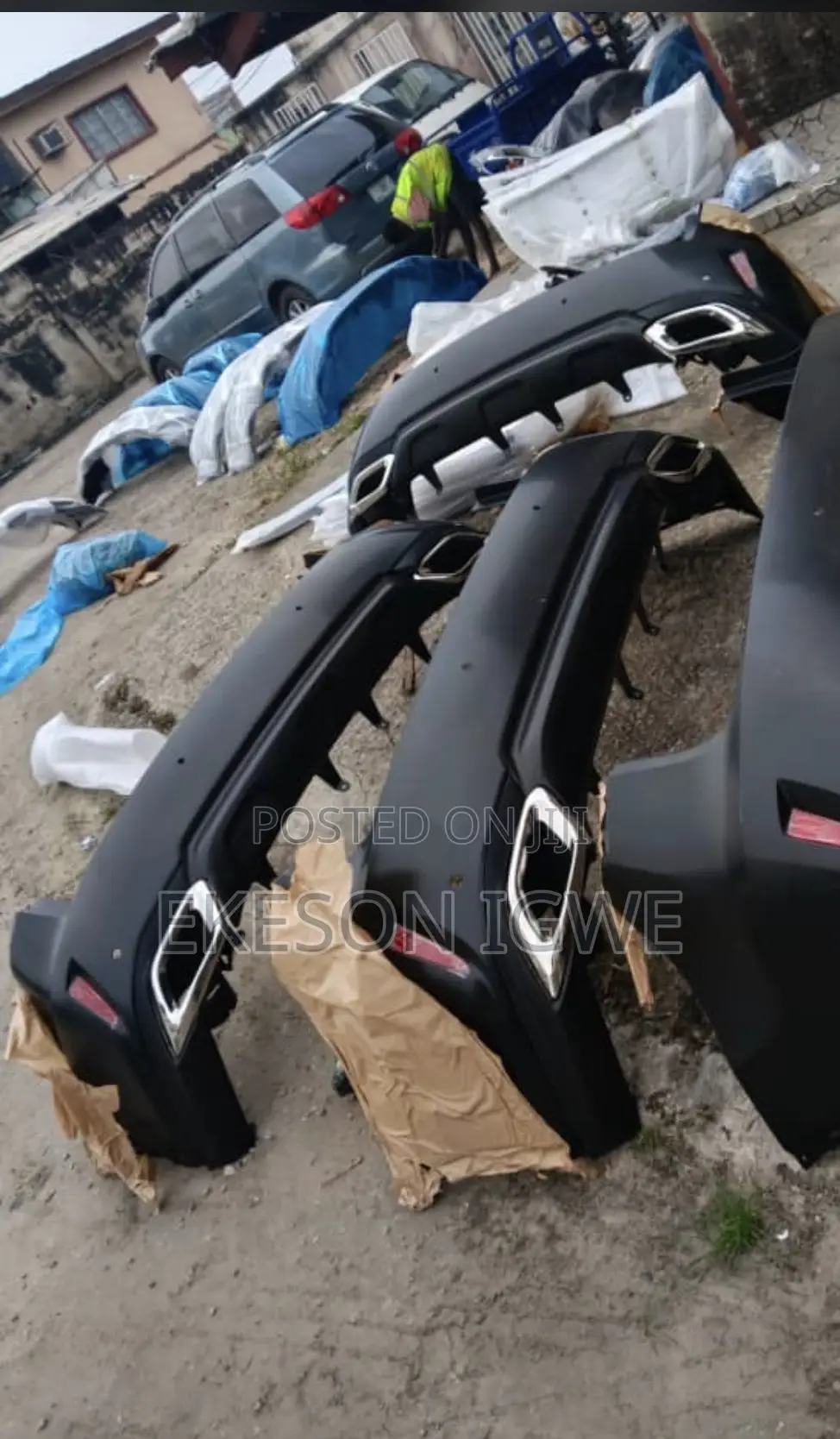 Complete Back Bumper Rx350 2017-2018
