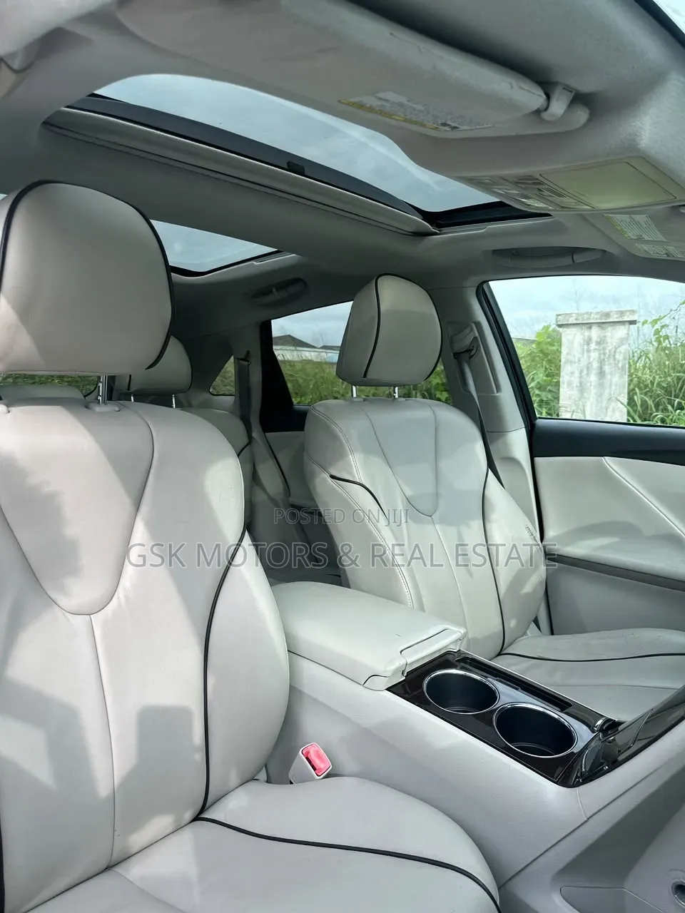 Toyota Venza 2012 Silver