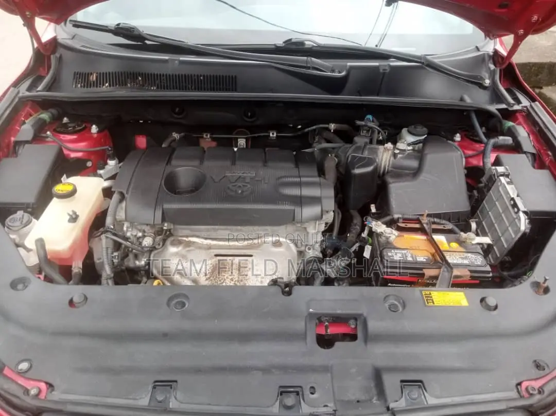 Toyota RAV4 2.5 4x4 2011 Red