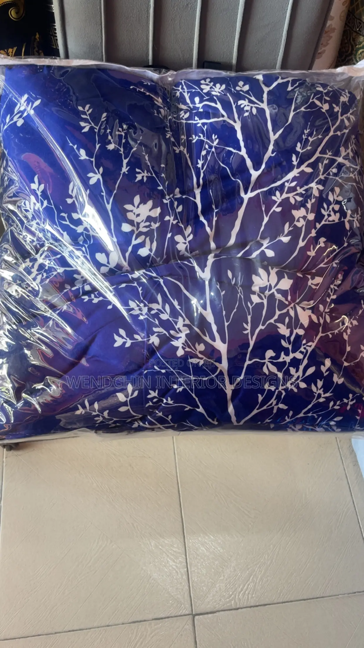 Complete Duvet Sets 6by 6 4 Pillows