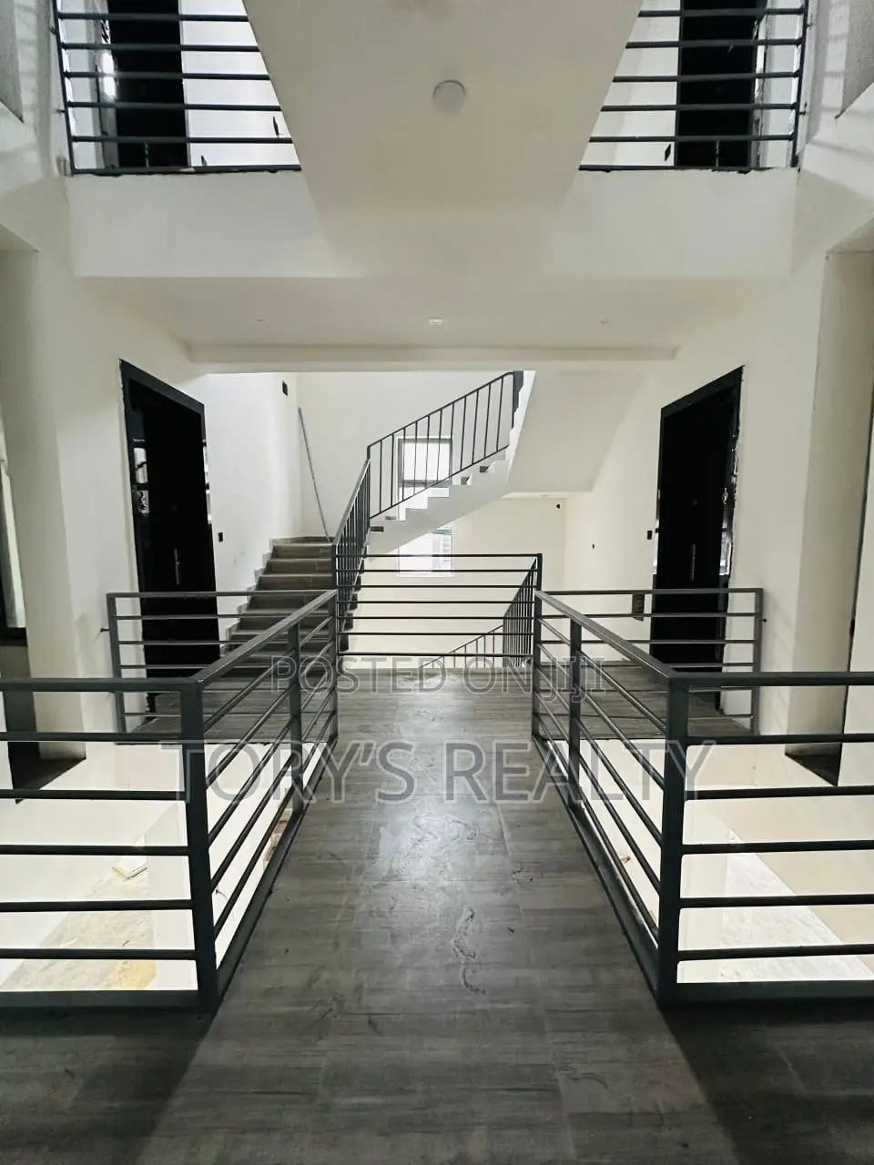 2bdrm Penthouse in Ikate for sale