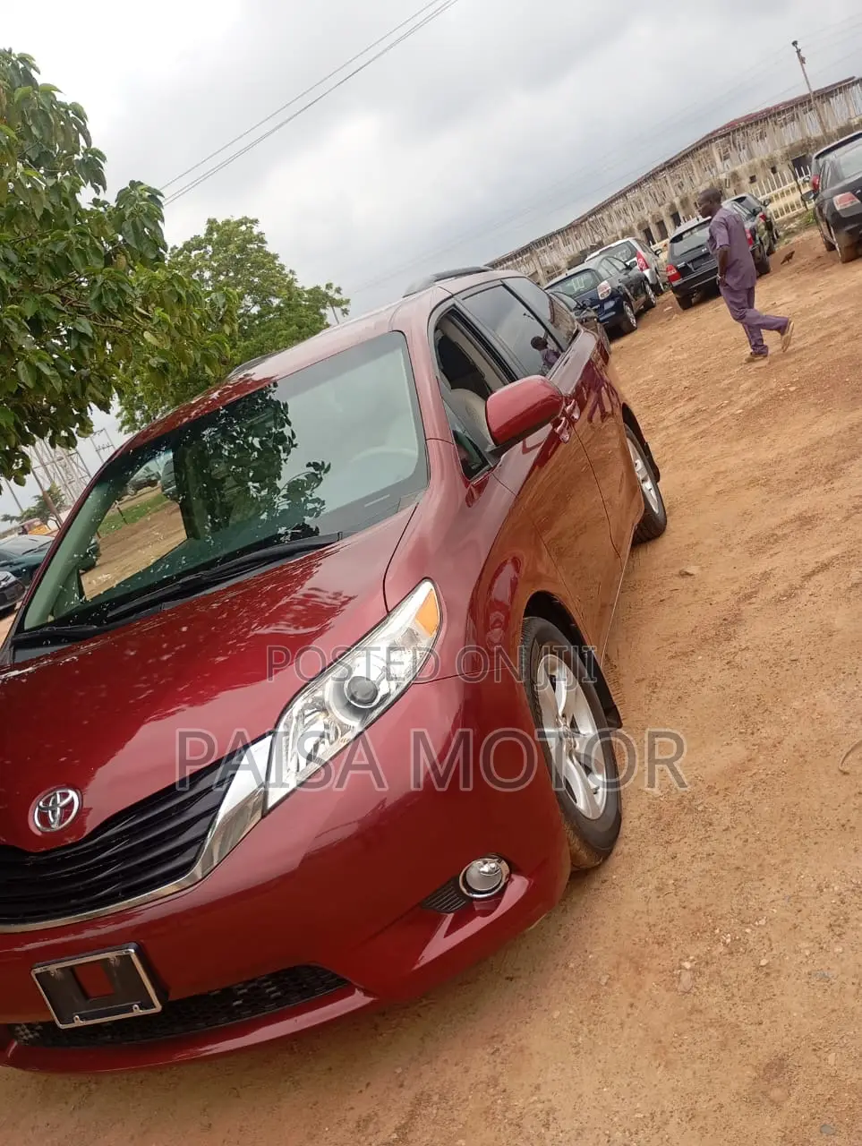 Toyota Sienna LE 7 Passenger 2011 Red