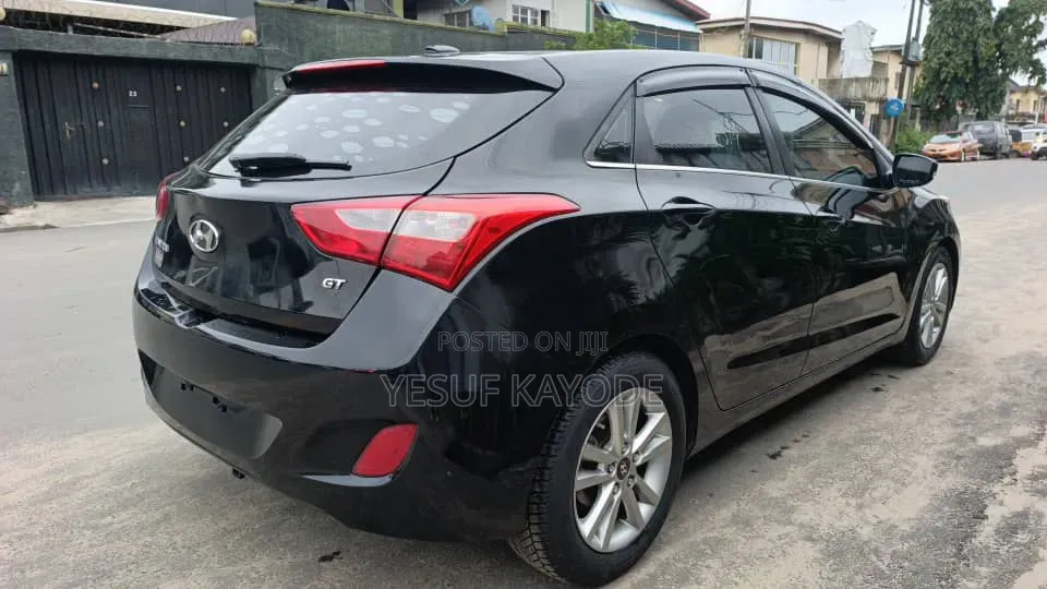 Hyundai Elantra 2013 Black