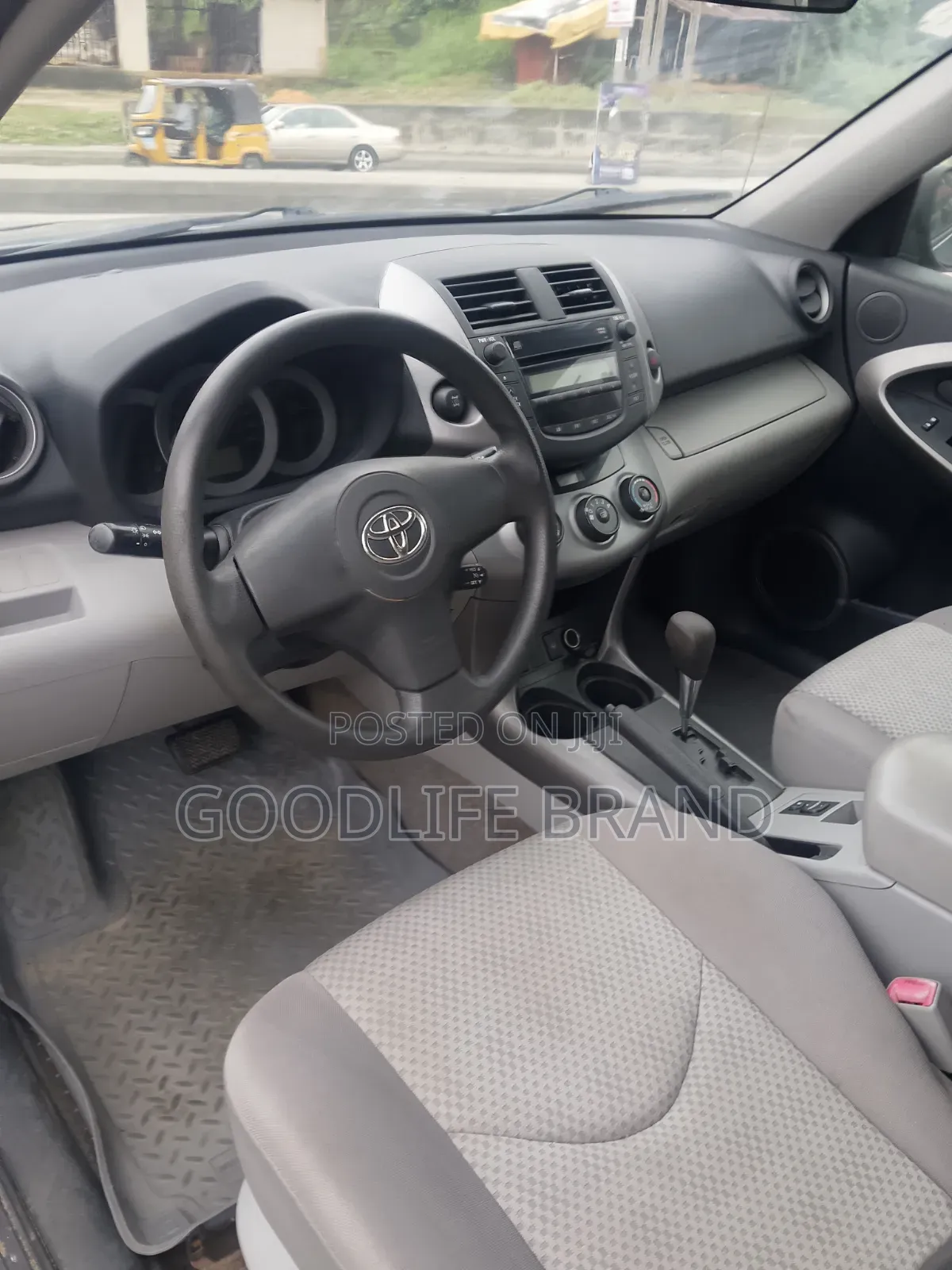 Toyota RAV4 2010 Blue