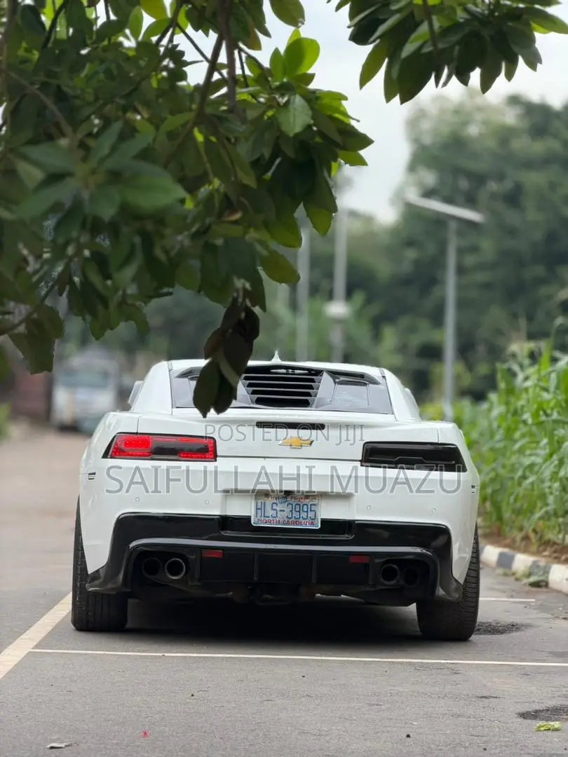 Chevrolet Camaro 2015 White