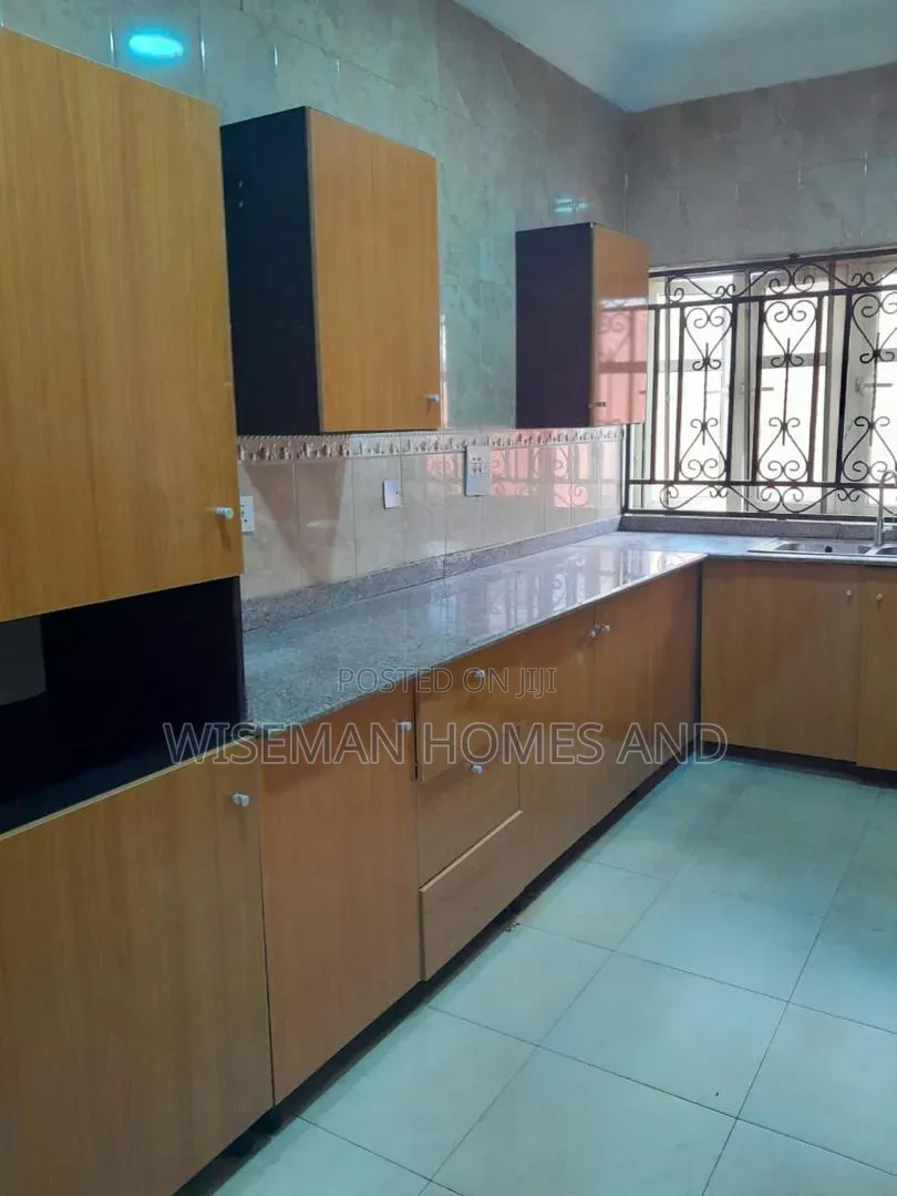 3bdrm Apartment in Thomas Estate for rent