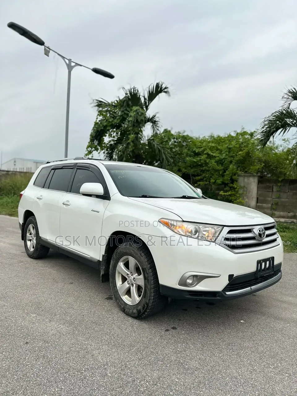 Toyota Highlander 2011 White
