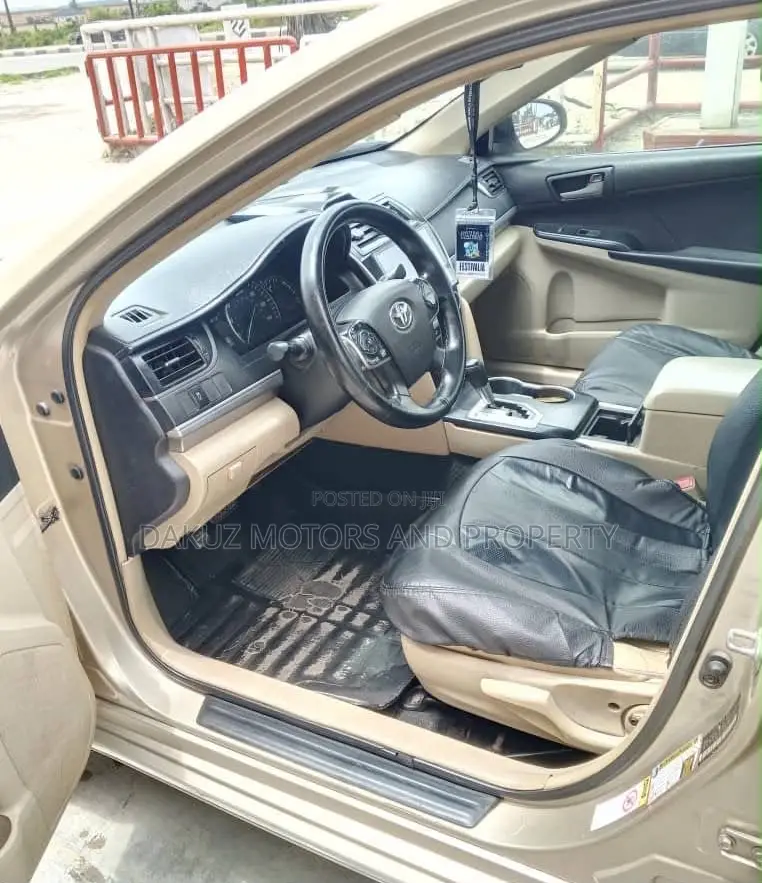 Toyota Camry 2013 Gold