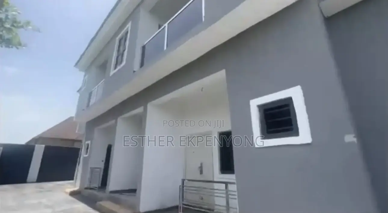 2bdrm Block of Flats in Kubwa for sale