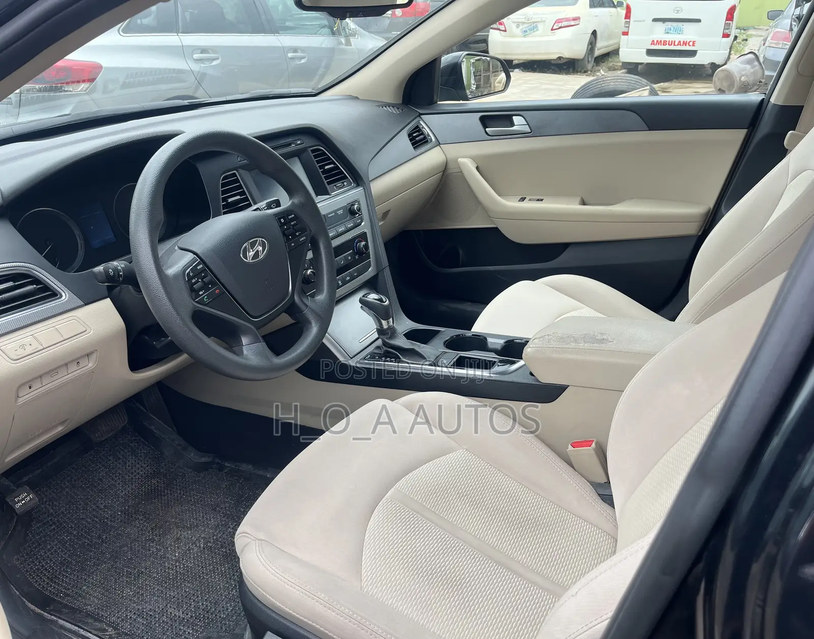 Hyundai Sonata Base Sedan FWD (2.4L 4cyl 6A) 2017 Black